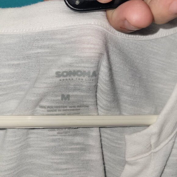 White Sonoma Sleeveless V-Neck Top With Pockets Medium Size - Picture 5 of 8